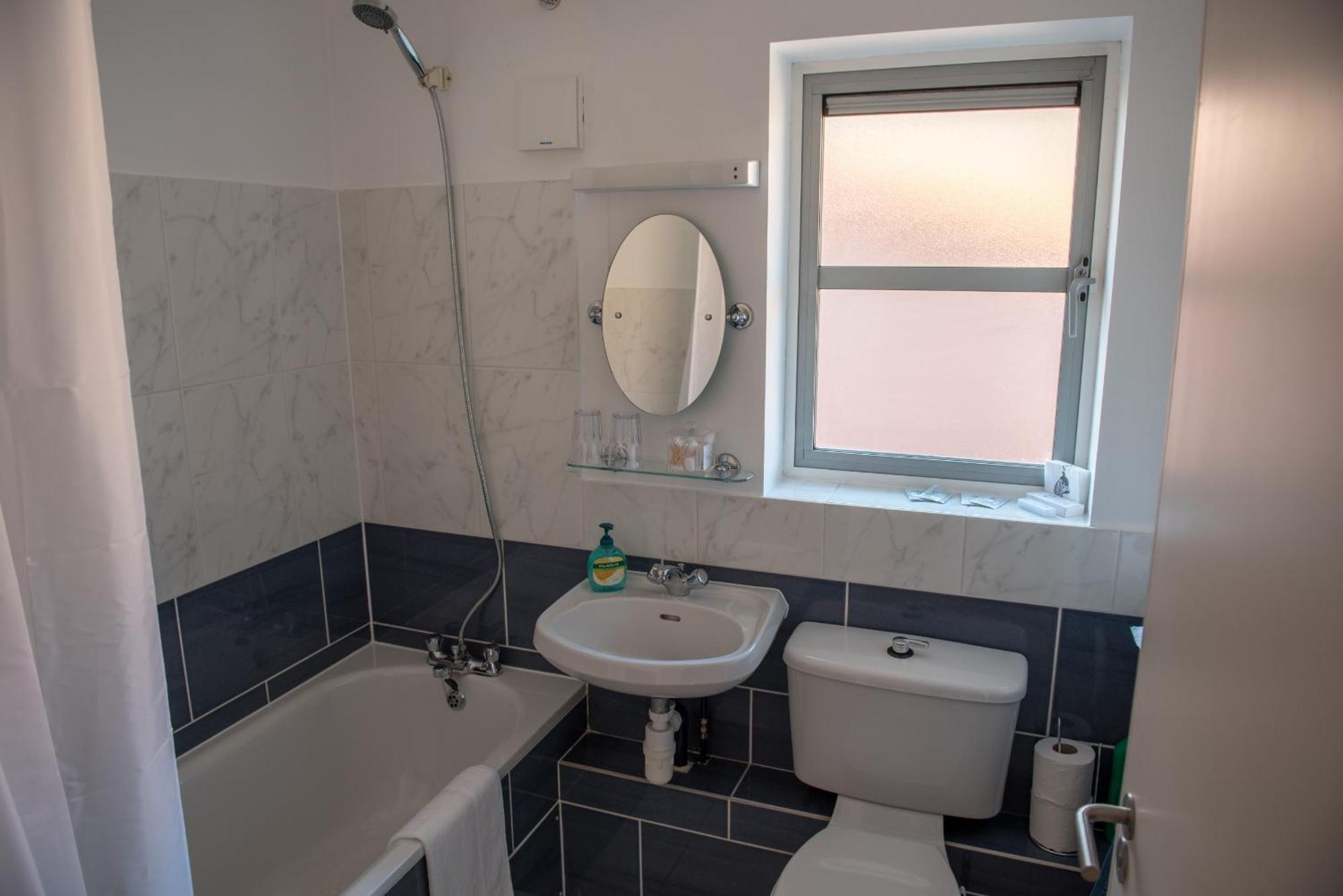 Toothbrush Apartments - Central Ipswich St Peters St מראה חיצוני תמונה