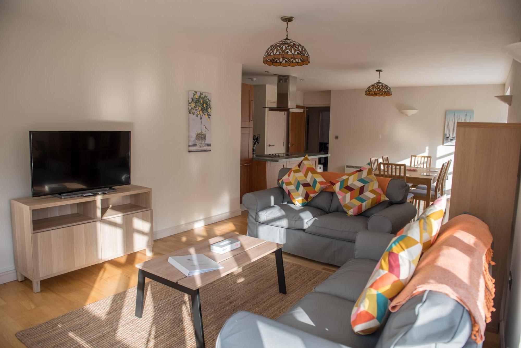 Toothbrush Apartments - Central Ipswich St Peters St מראה חיצוני תמונה