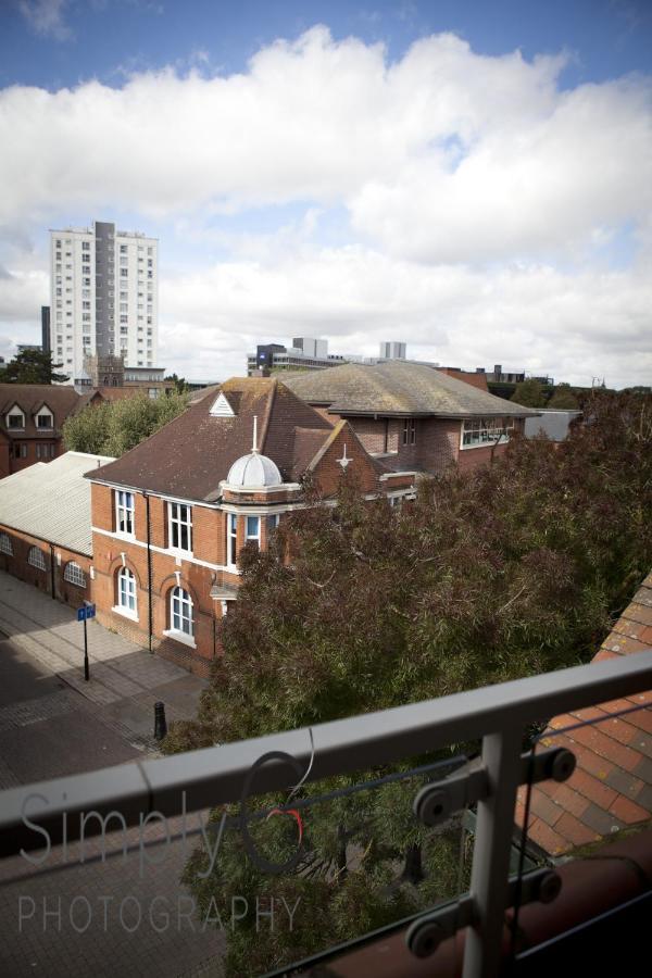Toothbrush Apartments - Central Ipswich St Peters St מראה חיצוני תמונה